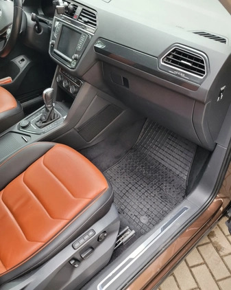 Volkswagen Tiguan cena 112000 przebieg: 97000, rok produkcji 2016 z Sandomierz małe 37